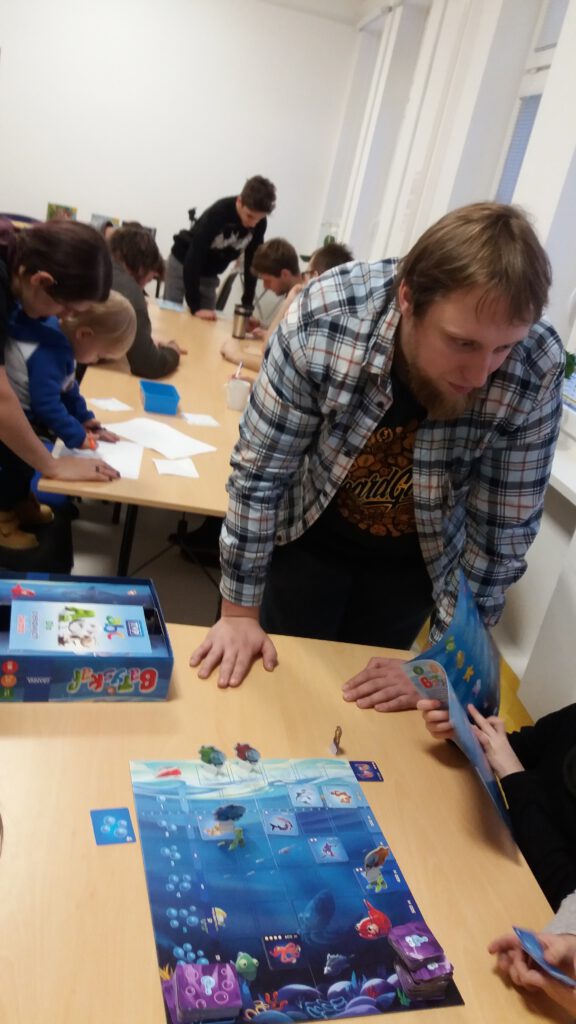 Warsztaty gier planszowcyh z wydawnictwa Granna z Ekipą Graty i Fundacją Pasjonaauci
