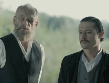 Kadr z filmu "Łukasiewicz nafciarz romantyk" Mateusz Mikoś i Mariusz Bonaszewski