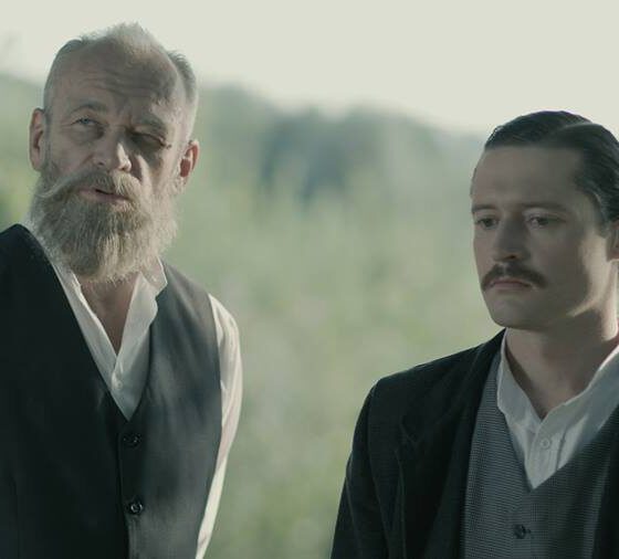 Kadr z filmu "Łukasiewicz nafciarz romantyk" Mateusz Mikoś i Mariusz Bonaszewski