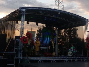 Koncert zespołu Krzikopa podczas Wielokulturowej Sobótki nad Wisłokiem 2019
