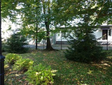 Władze Krosna otrzymały o Zezwolenie na Realizację Inwestycji Drogowej (ZRID). Chodzi o połączenie pomiędzy ul. Czajkowskiego z ul. Niepodległości. Inwestycja ma usprawnić ruch w mieście, wymaga jednak budowy gigantycznego mostu, a także ingeruje w jeden z nielicznych zielonych terenów rekreacyjnych miasta.