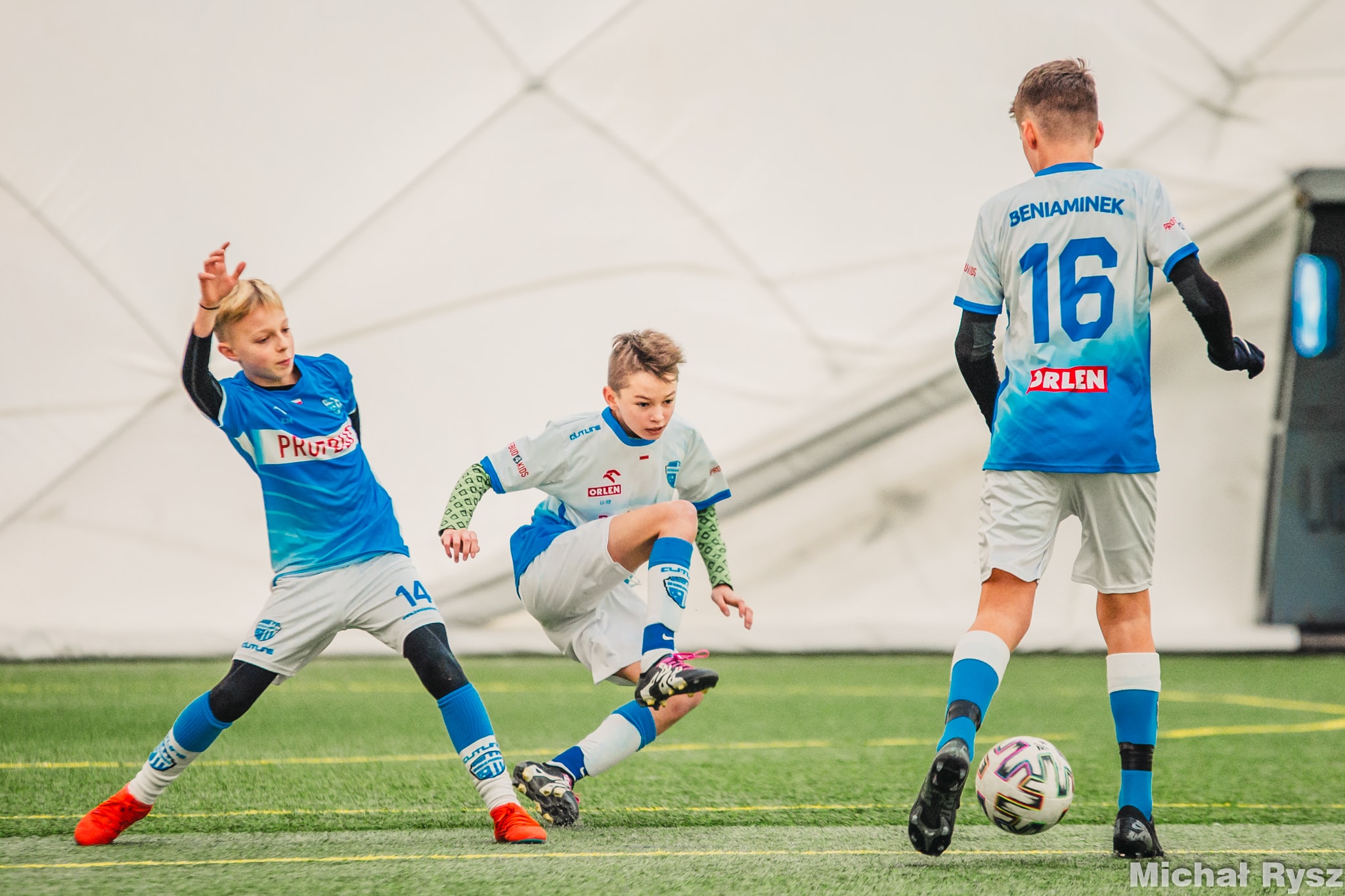 Organizatorem "ORLEN Beniaminek Krosno Cup" jest Akademia Piłkarska Beniaminek PROFBUD Krosno, a "Sponsorem Głównym" turnieju firma PKN ORLEN