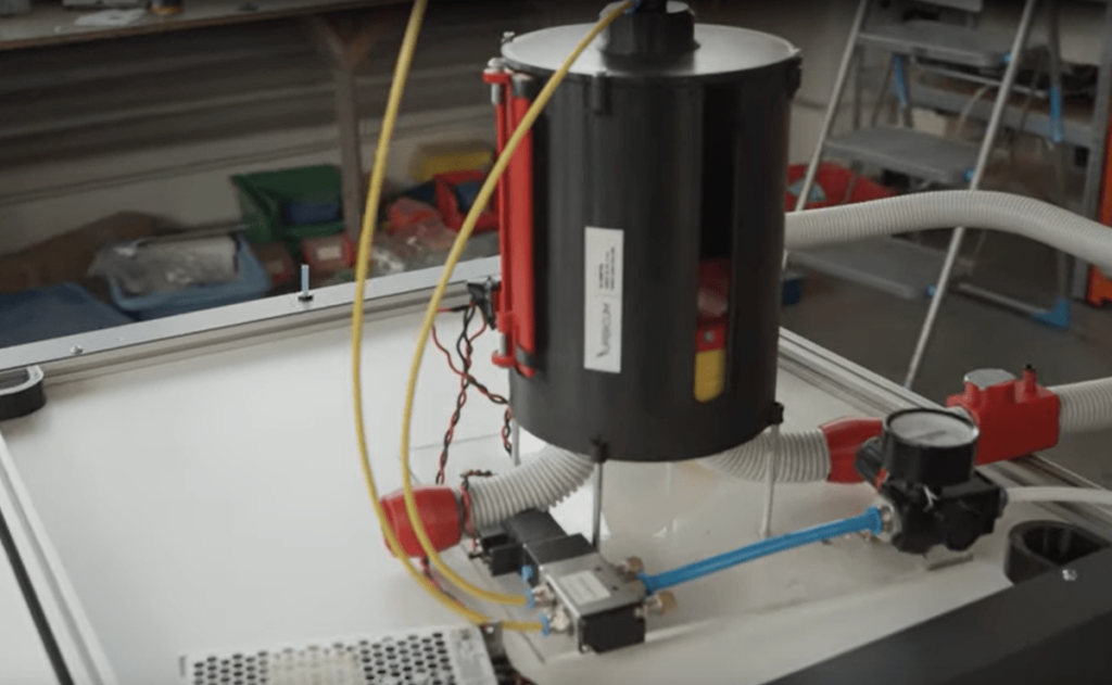 Respirator ostatniej szansy z drukarki 3D. Niezwykły projekt inżynierów z Krakowa