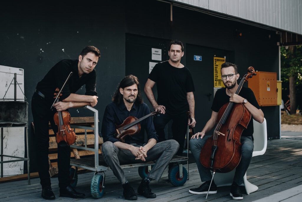 Atom String Quartet „Współcześni Pendereckiemu” zagra w Muzeum Przemysłu Naftowego i Gazownictwa w Bóbrce