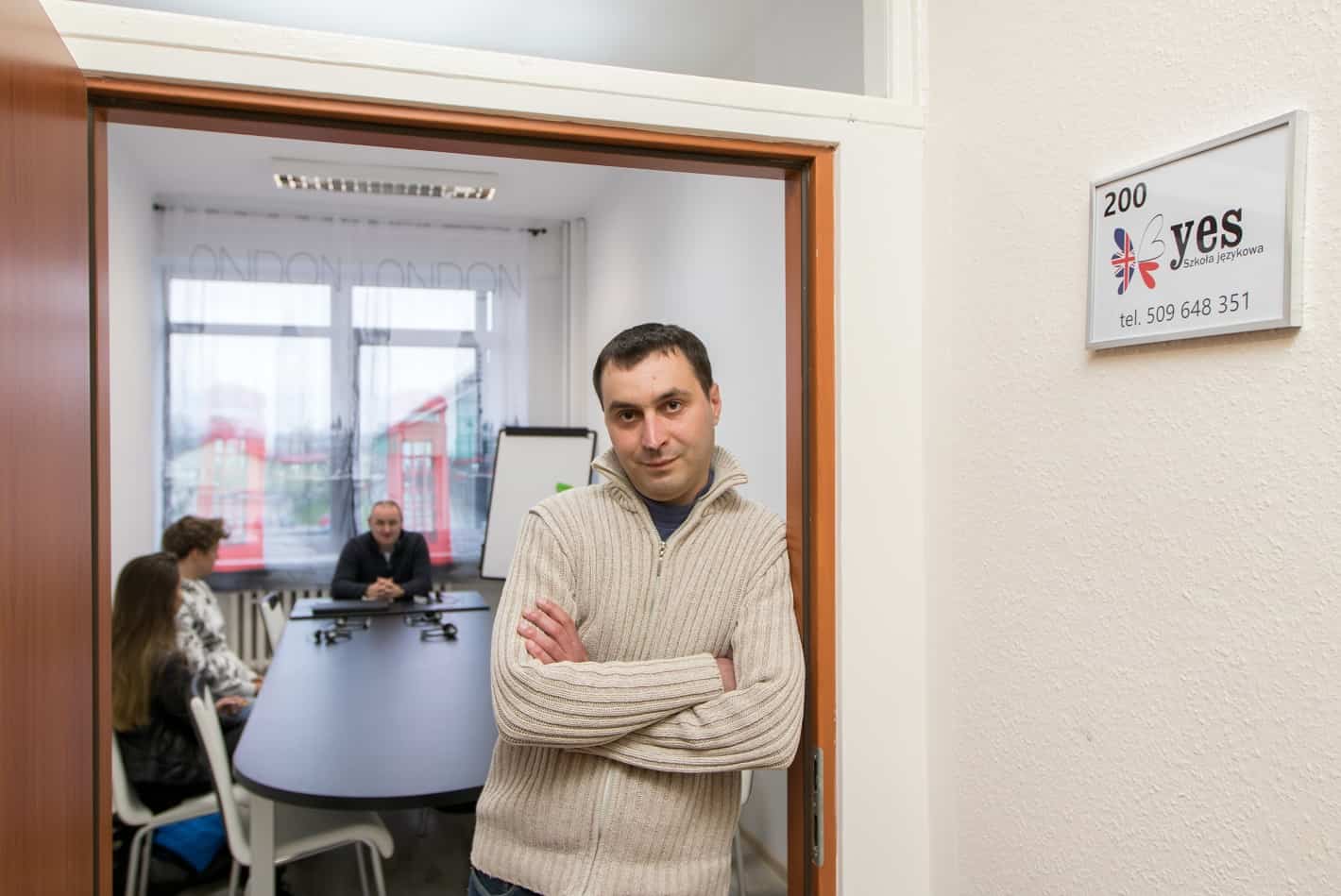 Tomasz Celej ze szkoły językowej YES
