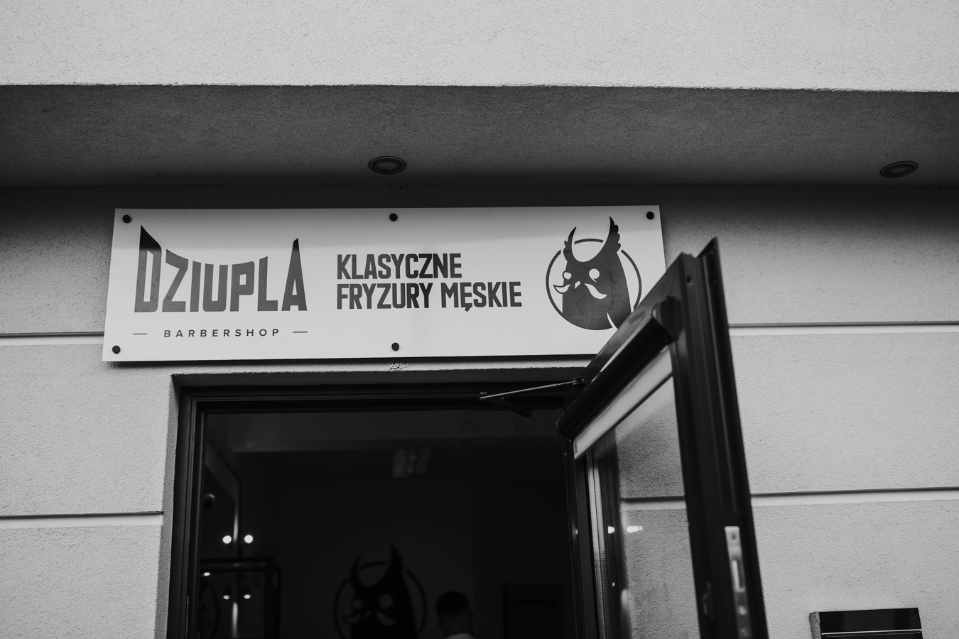 Dziupla Barbershop na „Guzikówce”