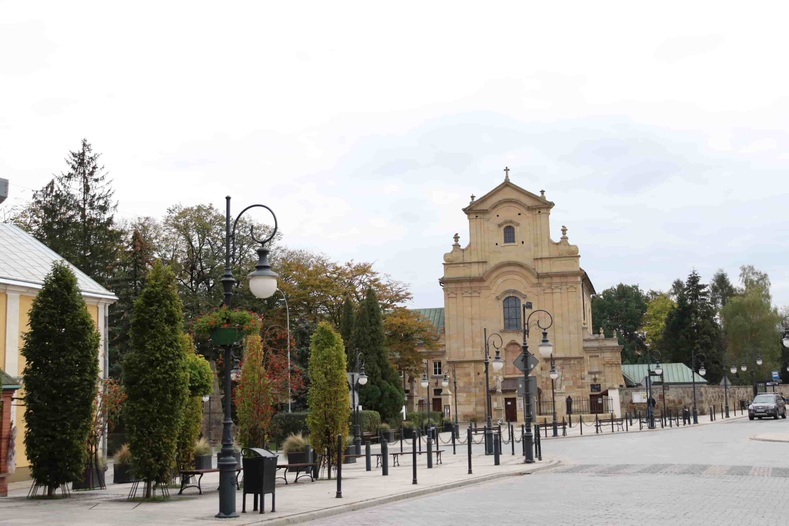 Plac Konstytucji 3 Maja w Krośnie