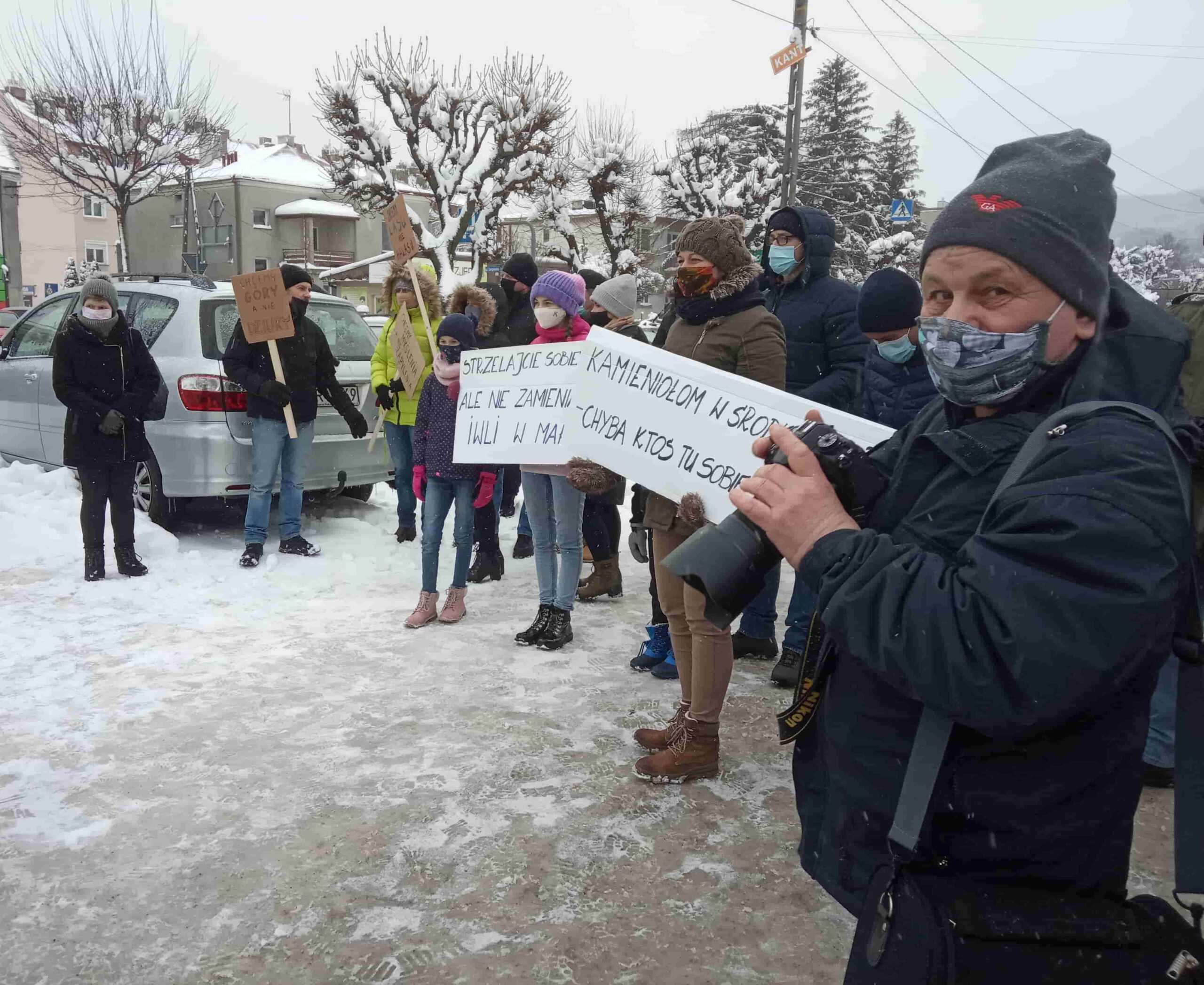 W Dukli mieszkańcy protestowali przeciwko budowie kamieniołomu w miejscowości Iwla