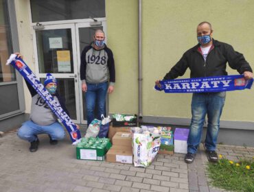 Kibice Karpat Krosno zorganizowali aukcję charytatywną dla chorej córeczki kolegi