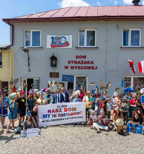 Protest mieszkańców Myscowej wraz z Kolektywem Siostry Rzeki i Fundacją Greenmind przeciwko budowie zbiornika i zapory na Wisłoce