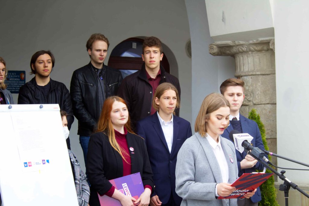 W Krośnie powstał komitet "Debata Młodych". Został on utworzony przez liderów partii młodzieżowych działających w powiecie i na całym Podkarpaciu.