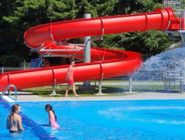 Basen w Iwoniczu-Zdroju