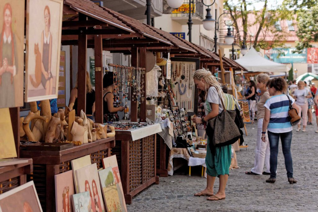 Festiwal Kultur Pogranicza Karpackie Klimaty w Krośnie, jarmark rękodzieła (archiwum RCKP, fot. Paweł Fiejdasz)