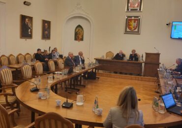 Krosno: Połowa radnych opuściła Sesję!