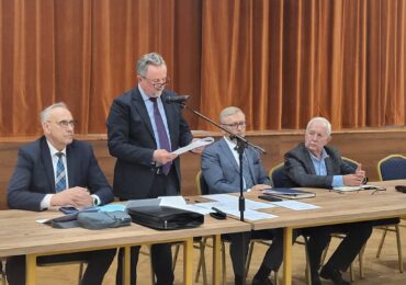 “Piłą, a nie sekatorkiem!” - drzewa przeszkadzają w Suchodole