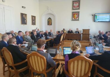 Radni głosowali w sprawie podwyżki cen "śmieci"